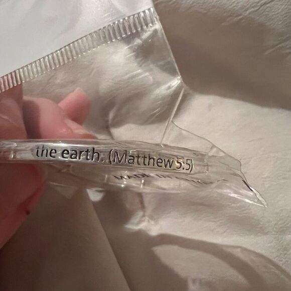 Bundle Sale 3 for $15 | Stackable Religious Stretch Bracelet Matthew 5:5 - Picture 9 of 11